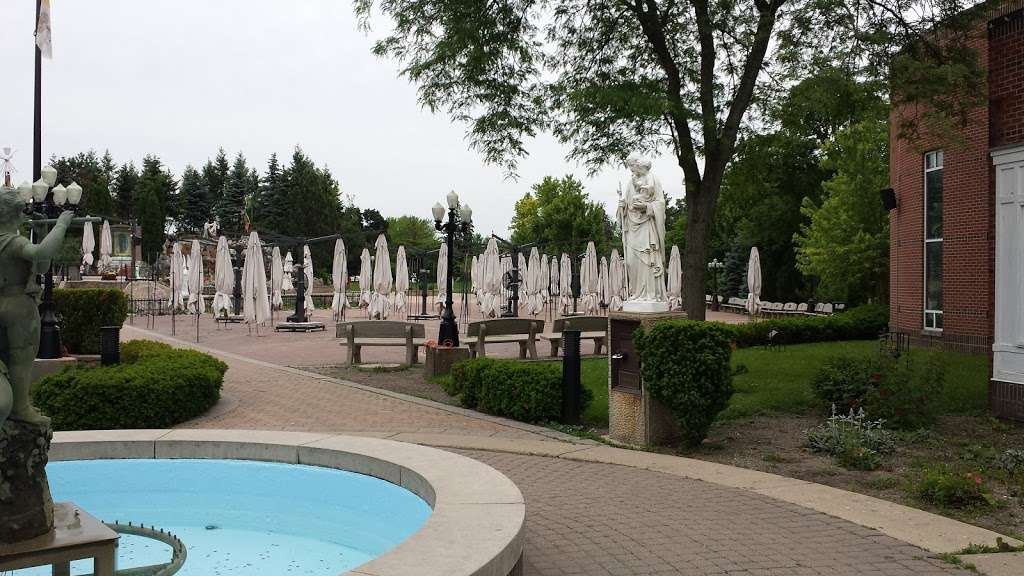 Marian Chapel at Shrine of Our Lady of Guadalupe | Des Plaines, IL 60016, USA | Phone: (847) 294-1806