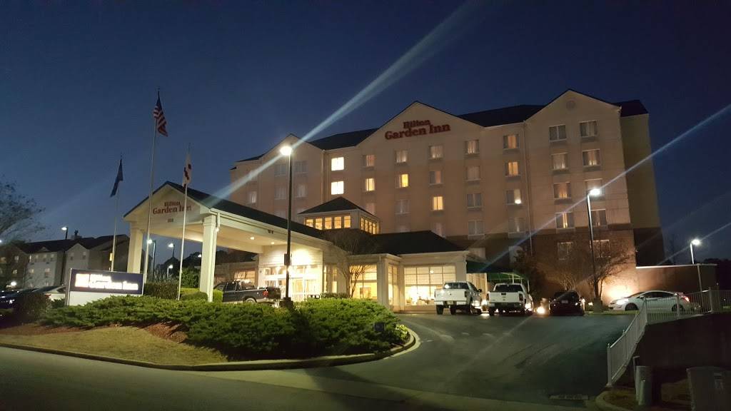 Hilton Garden Inn Birmingham/Lakeshore Drive | 520 Wildwood Cir N Drive, Birmingham, AL 35209, USA | Phone: (205) 314-0274