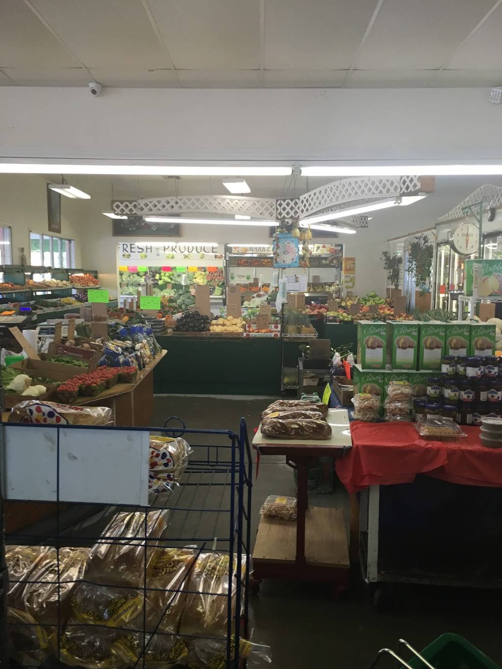 Johns Fresh Produce Market | 1496 S Belcher Rd, Clearwater, FL 33764, USA | Phone: (727) 524-3331
