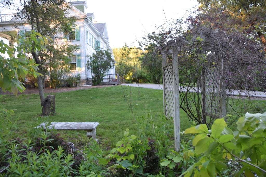 King Oak Hill Park James Rd, Weymouth, MA 02189, USA BusinessYab