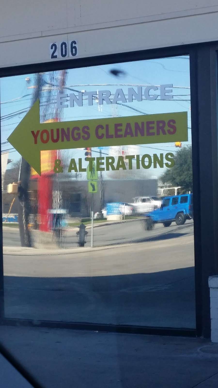 Youngs Cleaners & Alterations | 382 Valley Hi Dr #2, San Antonio, TX 78227, USA | Phone: (210) 673-3404