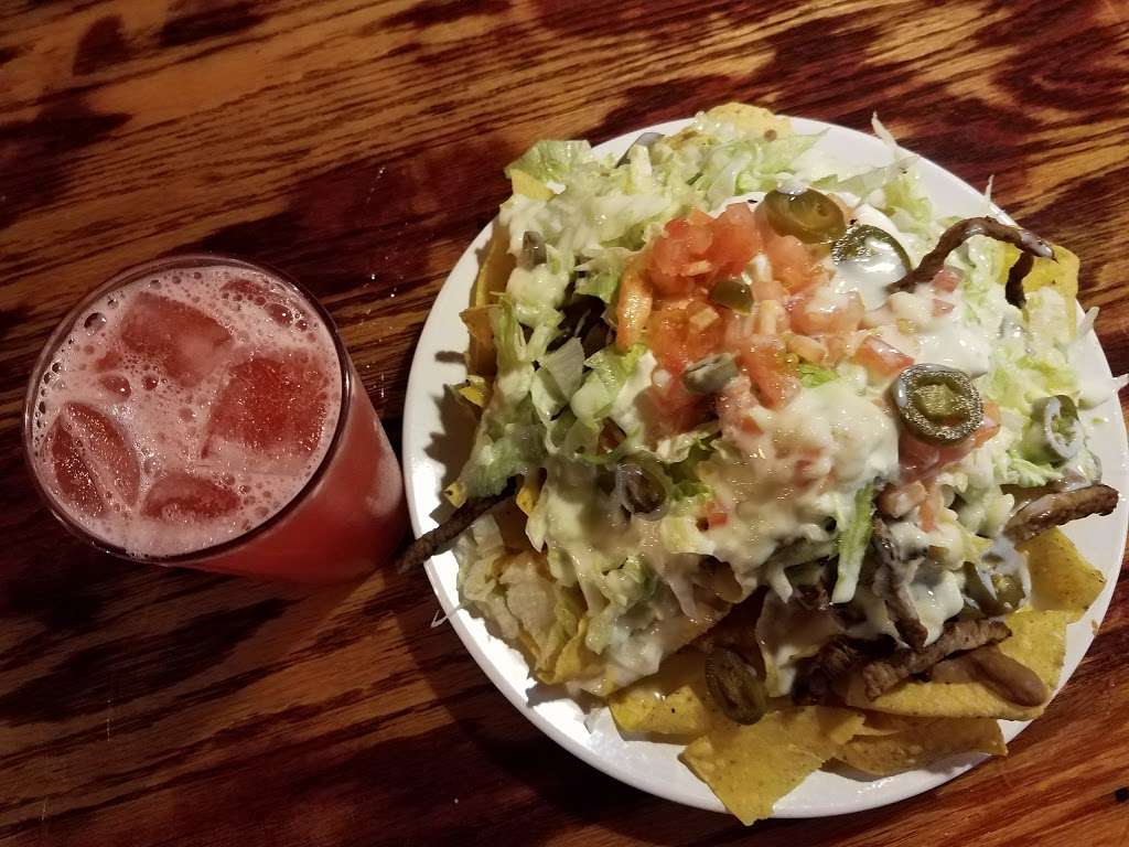 La Guanaquita Restaurante 2 | 124 S Girls School Rd, Indianapolis, IN 46231 | Phone: (317) 273-0190