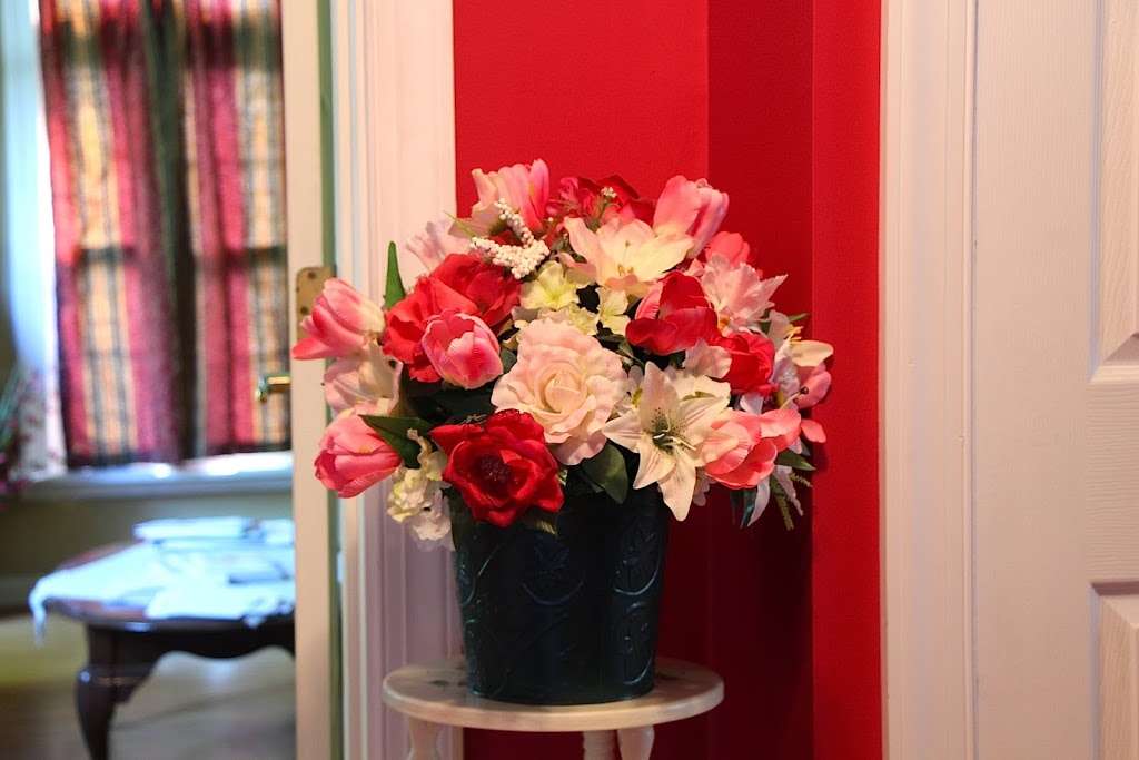 i love my flowers | 306 Box Elder Dr, West Chester, PA 19380, USA | Phone: (484) 265-1948
