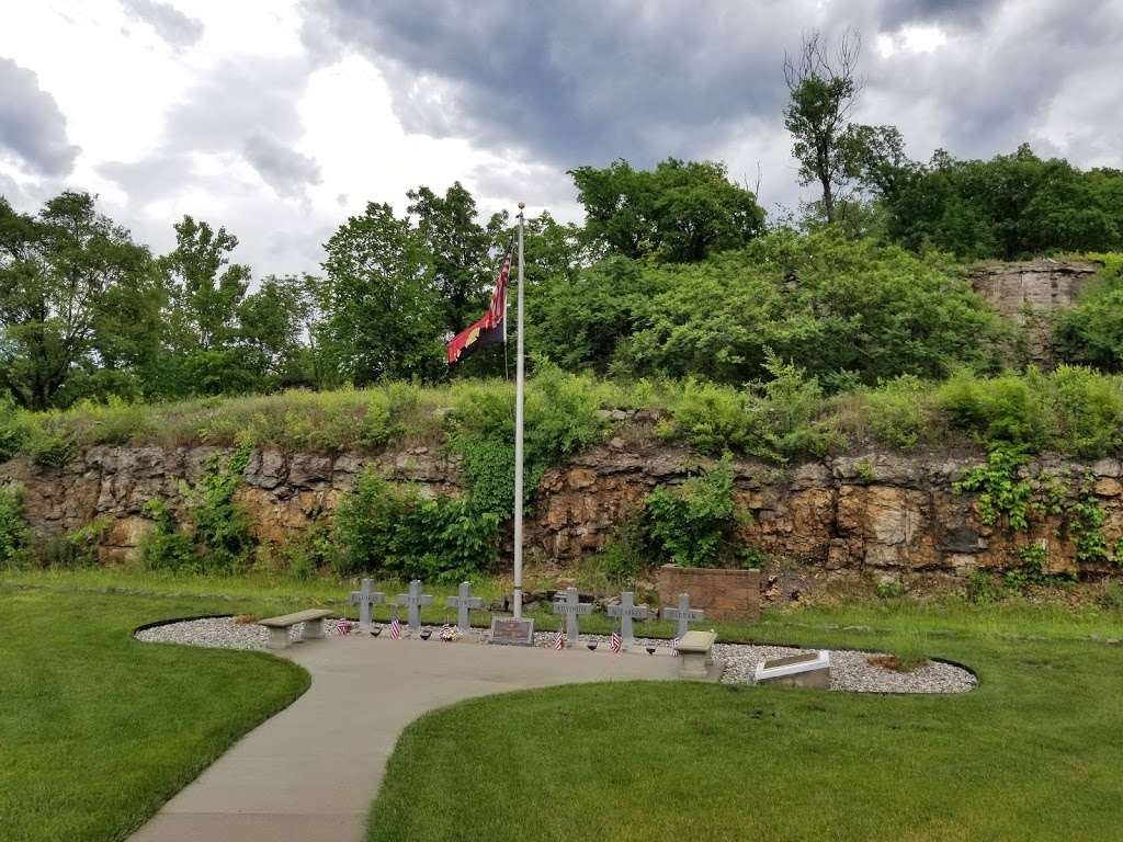 Firefighters Memorial | 4000-4038 E 87th St, Kansas City, MO 64132, USA