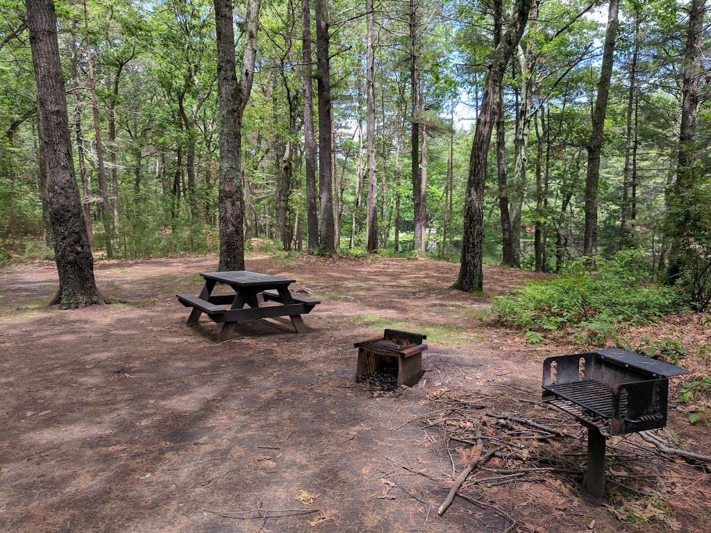 Lorraine Park Campground | 133 Jenkins Rd, Andover, MA 01810, USA | Phone: (978) 475-7972