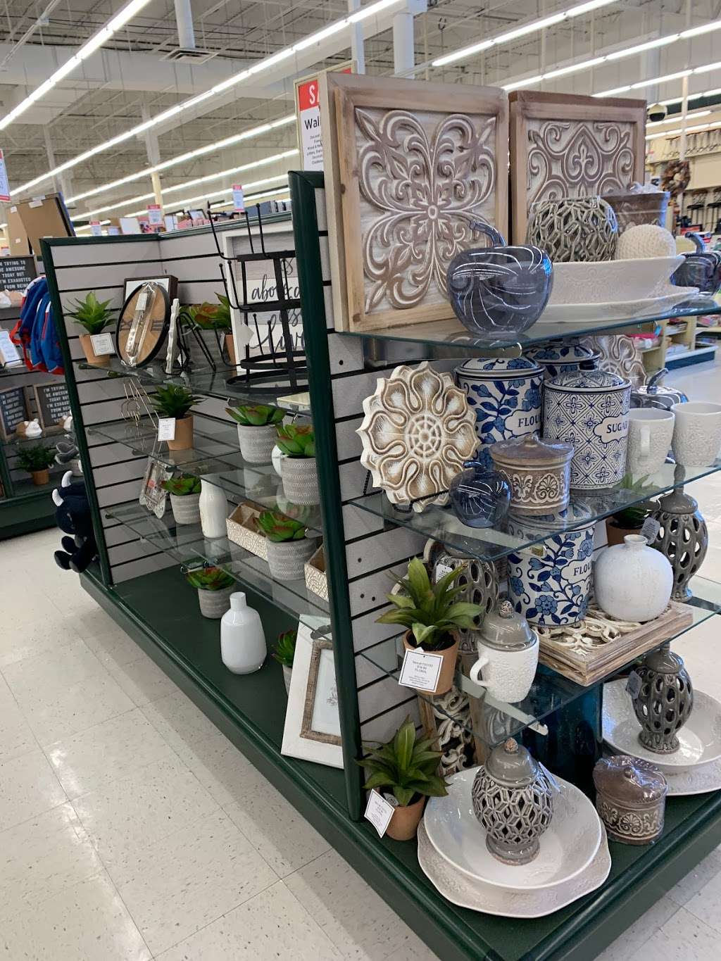 Hobby Lobby | 900A W 15th St, Plano, TX 75075, USA | Phone: (469) 467-6018