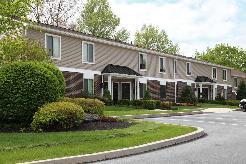 Millers Crossing | 100 Country View Ln, Millersville, PA 17551, USA | Phone: (717) 268-9540