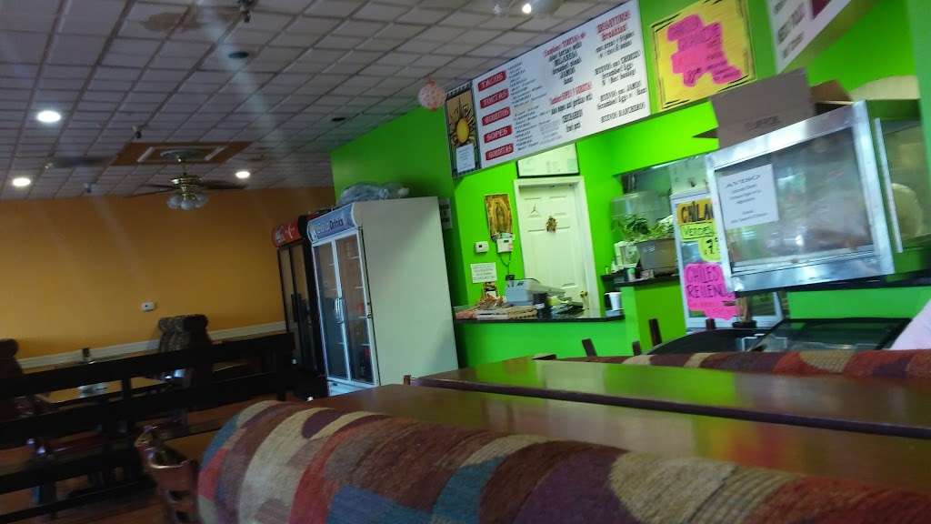 Taqueria El Rincon Mexicano | 1816 Irving Park Rd, Hanover Park, IL 60133 | Phone: (630) 483-8000