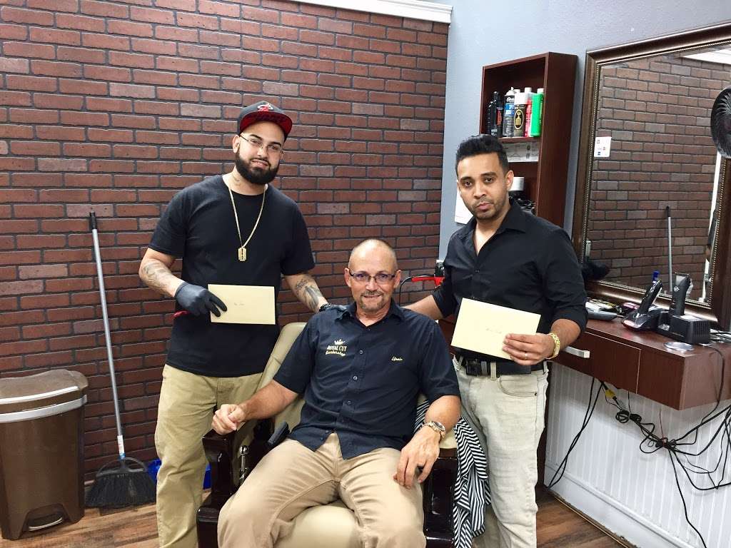 Royal Cut Barbershop | 3350 S Orange Blossom Trail, Kissimmee, FL 34746, USA | Phone: (407) 572-7159