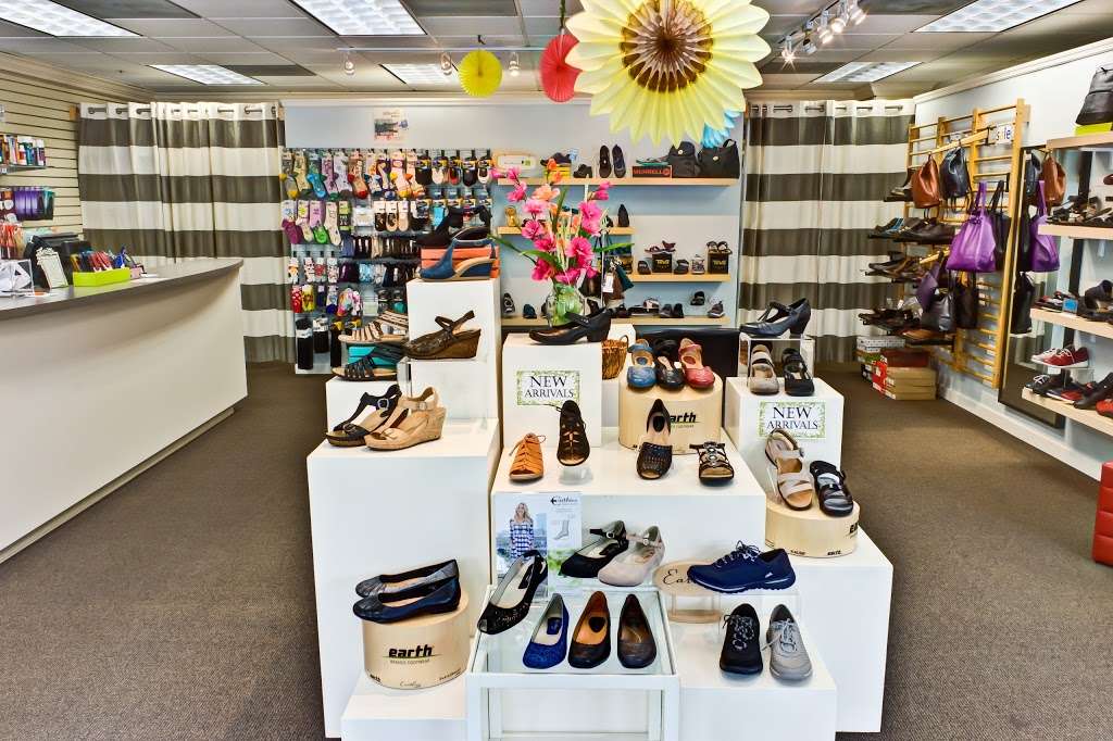 Shoes On Solano | 5933 College Ave, Oakland, CA 94618, USA | Phone: (510) 823-2290