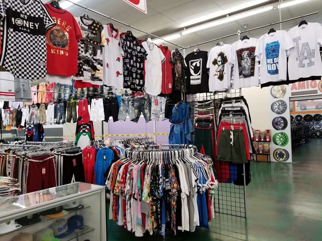 Rancho Discount Mall | 2901 W Washington Ave, Las Vegas, NV 89107, USA | Phone: (702) 631-1717