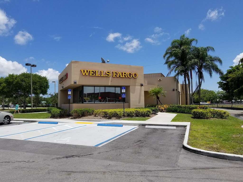 Wells Fargo Bank | 9990 S Military Trail, Boynton Beach, FL 33436, USA | Phone: (561) 736-3011