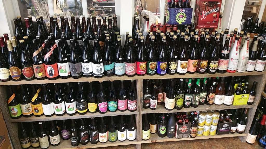 Crafted Beer and Wine Shop | 3511 James Madison Hwy, Haymarket, VA 20169 | Phone: (704) 452-7748