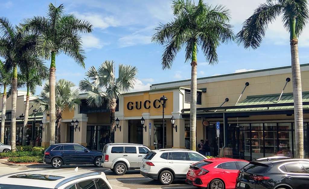 Gucci Sawgrass Outlet, 1700 Sawgrass Mills Circle, Suite 3601