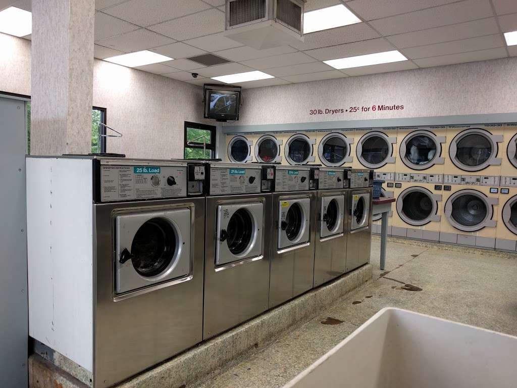 Laundromat | 316-, 340 W State St, Quarryville, PA 17566, USA