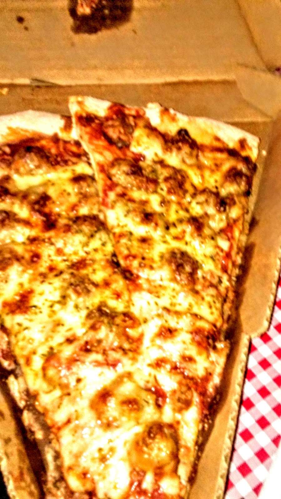 Damenzos Pizza | 11226 S Halsted St, Chicago, IL 60628, USA | Phone: (773) 660-8851