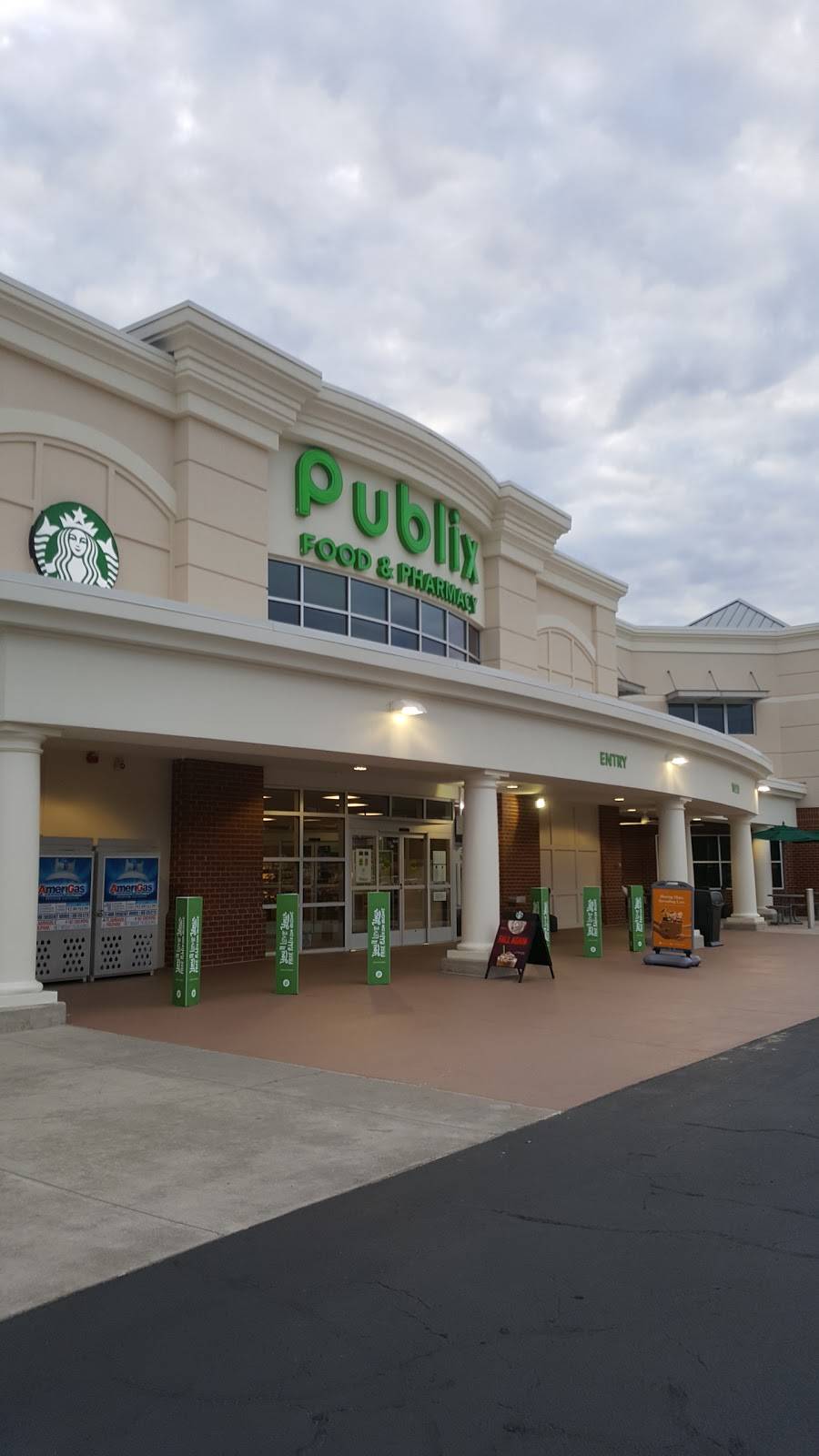 Publix Super Market at The Shoppes at Crossridge | 10250 Staples Mill Rd, Glen Allen, VA 23060, USA | Phone: (804) 755-2360