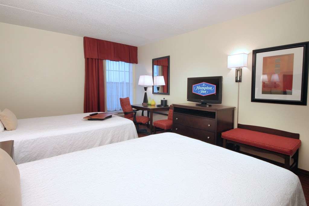 Hampton Inn Boston/Peabody | 59 Newbury St, Peabody, MA 01960 | Phone: (978) 536-2020