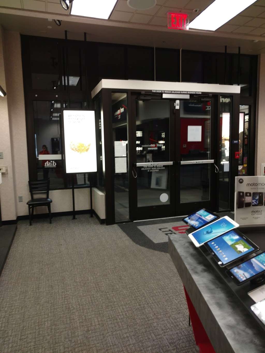 Verizon Authorized Retailer, TCC | 2960 Center Valley Pkwy Ste 744, Center Valley, PA 18034 | Phone: (610) 841-9606