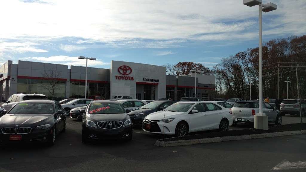 Rockingham Toyota Sales | 412 S Broadway, Salem, NH 03079, USA | Phone: (603) 484-8179