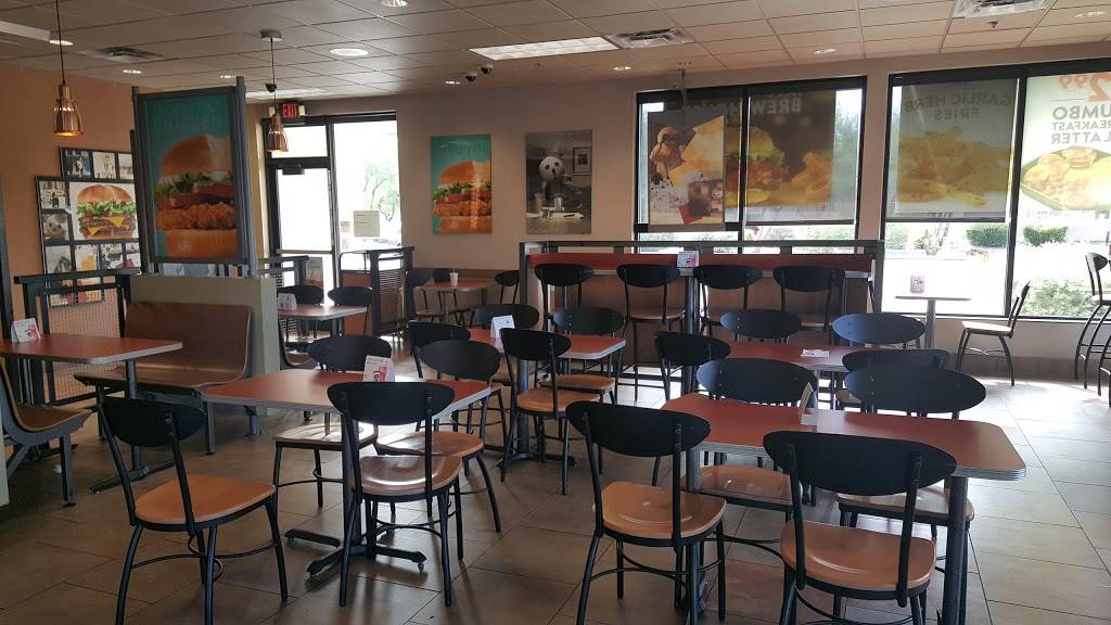 Jack in the Box | 6380 E Golf Links Rd, Tucson, AZ 85730, USA | Phone: (520) 790-3003