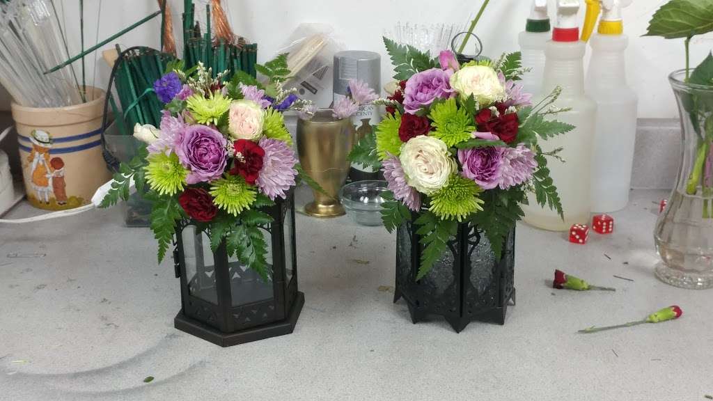 Bouquets & Etc By Betty | 11508 Hughes Rd, Houston, TX 77089, USA | Phone: (281) 484-8883