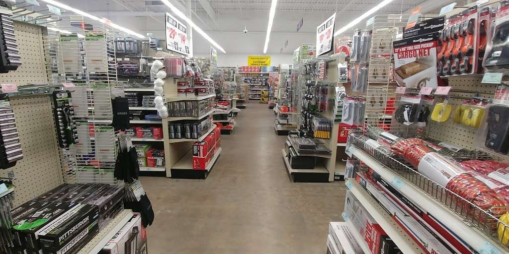 Harbor Freight Tools | 920 E 104th Ave, Thornton, CO 80233, USA | Phone: (303) 254-6921