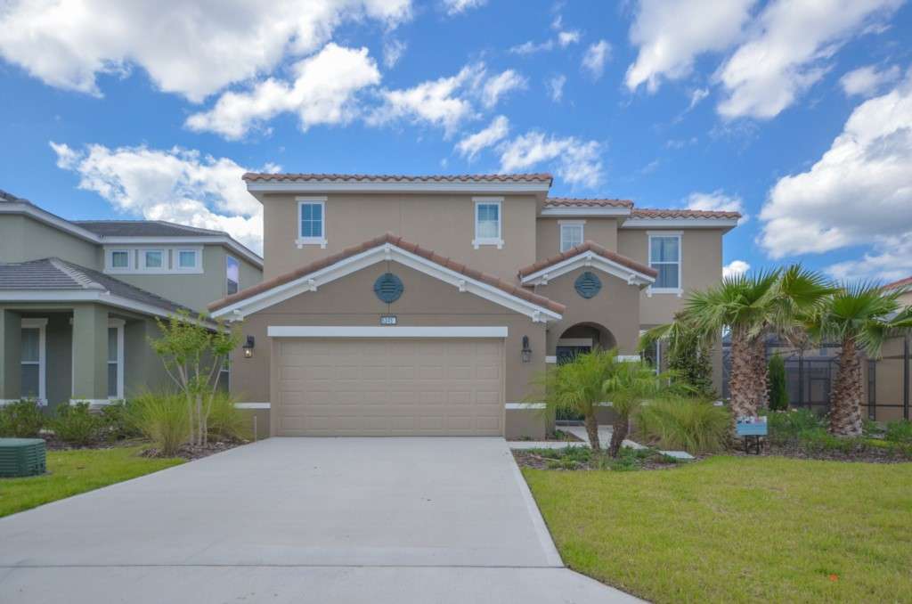 Orlando Vacation Rentals from the Orlando Vacation Rental Networ | 324 Bonville Dr, Davenport, FL 33897, USA | Phone: (863) 257-9373