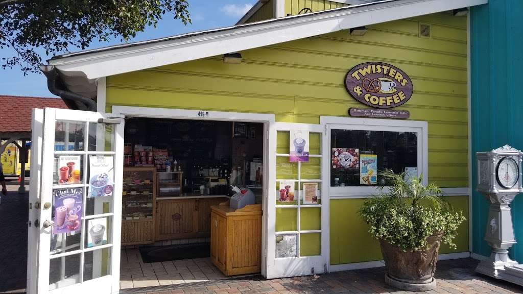 Twisters & Coffee | 419 Shoreline Village Dr, Long Beach, CA 90802, USA | Phone: (562) 495-1060