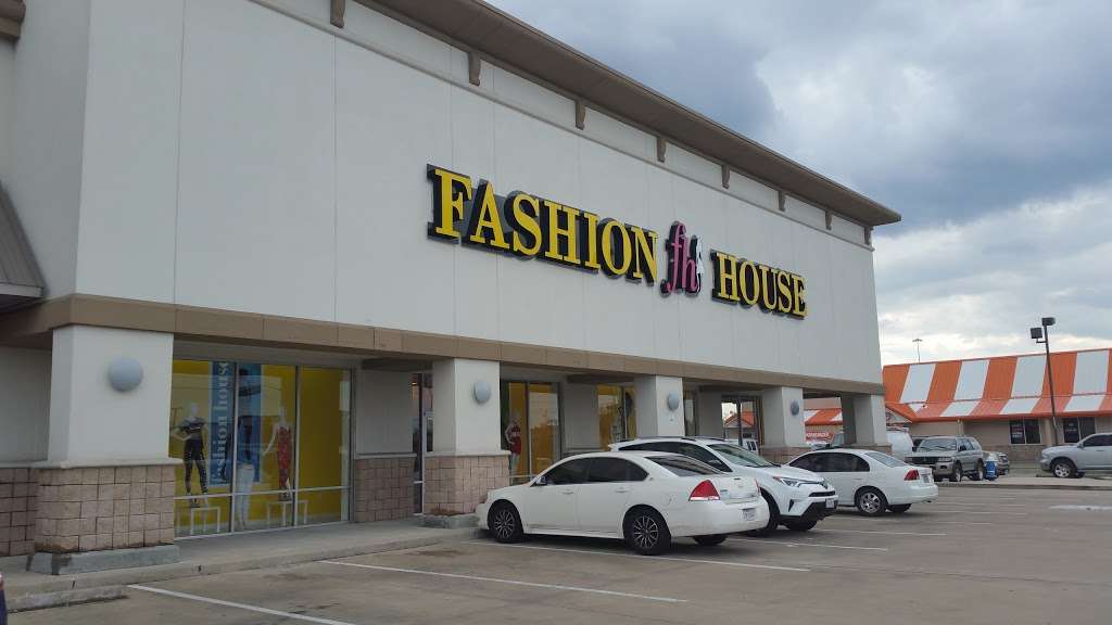 Fashion House 4 | 4050 Little York Rd, Houston, TX 77093, USA | Phone: (713) 492-2595