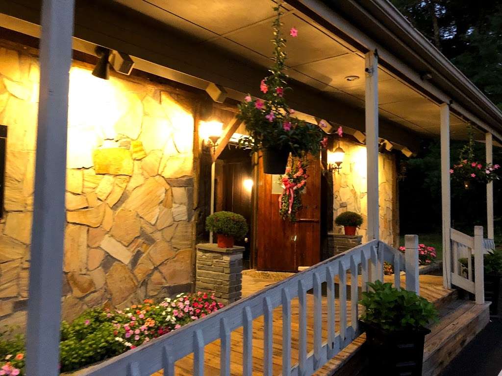 The Meadow Brook Restaurant & Functions | 1486 Main St, Hanson, MA 02341, USA | Phone: (781) 293-7900