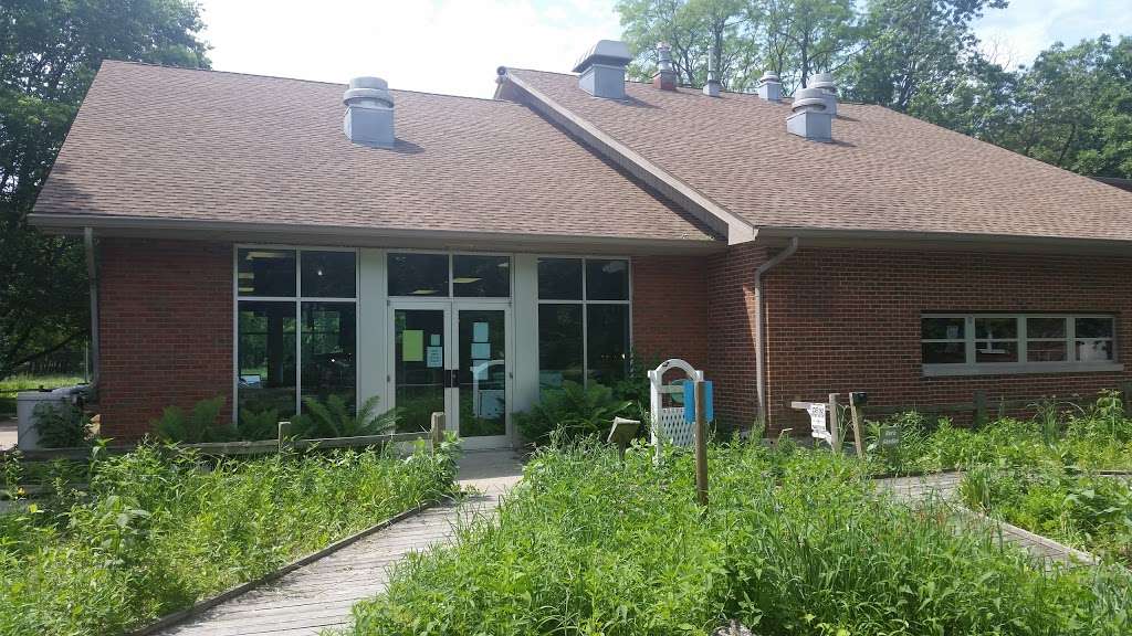 Sand Ridge Nature Center | 15891 Paxton Ave, South Holland, IL 60473, USA | Phone: (708) 868-0606