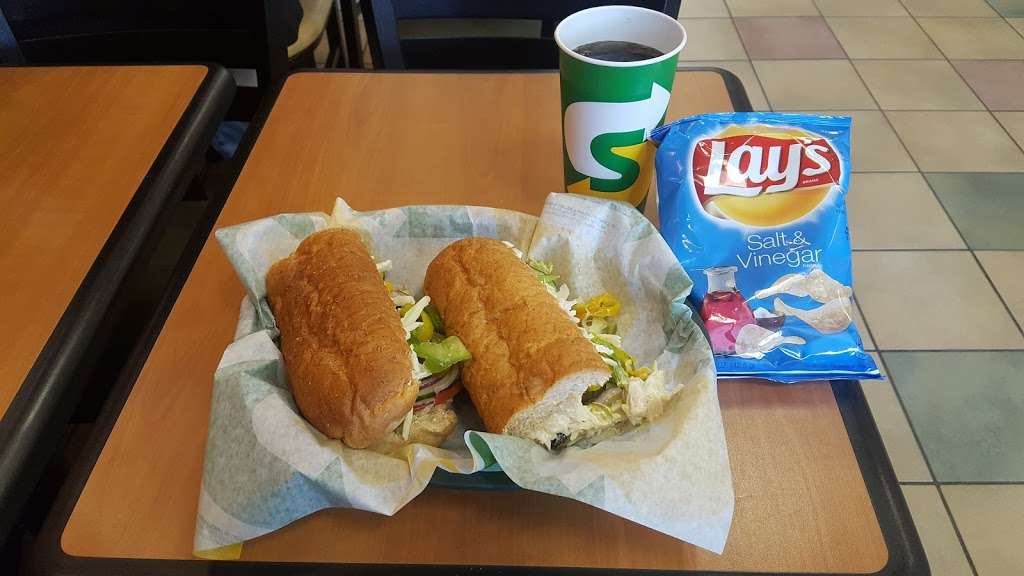 Subway | 6079 Spring Ridge Pkwy, Frederick, MD 21701, USA | Phone: (301) 668-6038