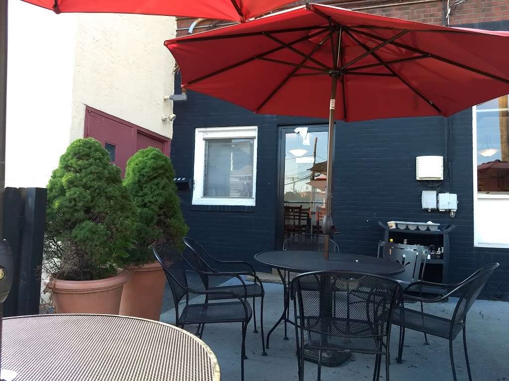 Nudys Bridge Street Cafe | 450 Bridge St, Phoenixville, PA 19460, USA | Phone: (610) 933-6085