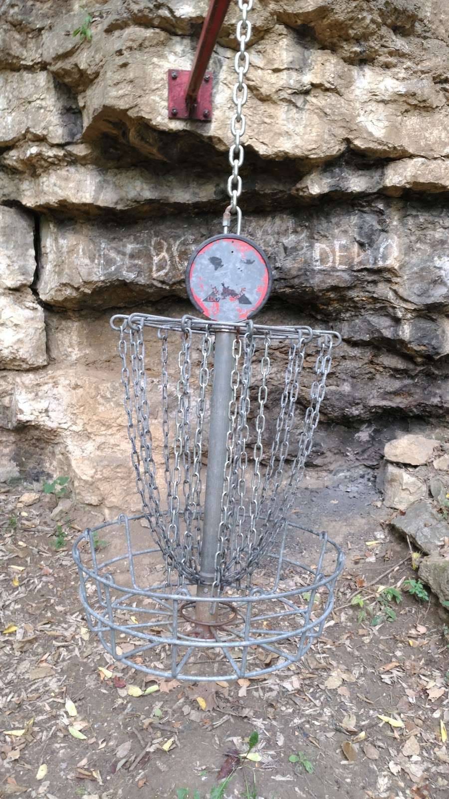 Cliff Drive Disc Golf Course at Kessler Park | 2460 E Reservoir Dr, Kansas City, MO 64106 | Phone: (816) 237-0813