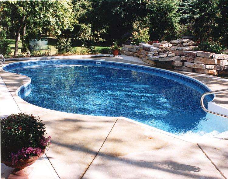 Caribbean Pools Schererville | 36 E, US-30, Schererville, IN 46375 | Phone: (219) 322-8550