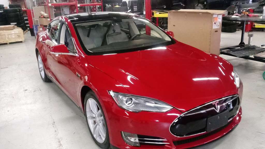 Tesla Body Repair | 875 N Ellsworth Ave, Villa Park, IL 60181 | Phone: (630) 359-2193