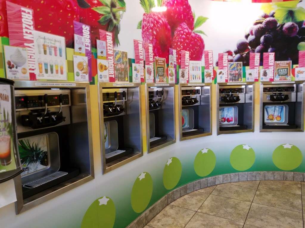 Tutti Frutti | Paradise Valley Plaza, 3334 N Texas St C, Fairfield, CA 94533, USA | Phone: (707) 422-0448