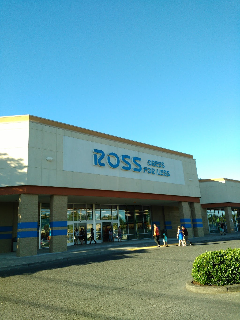 Ross Dress for Less | 16339 SE Division St, Portland, OR 97236, USA | Phone: (503) 761-0981