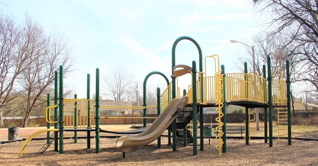 Wolf Creek Park | 2501 W Fulton St, Broken Arrow, OK 74012 | Phone: (918) 259-7007