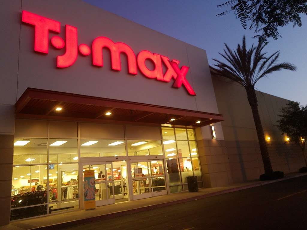 T.J. Maxx | 3951 Camino De La Plaza, San Ysidro, CA 92173, USA | Phone: (619) 428-3059