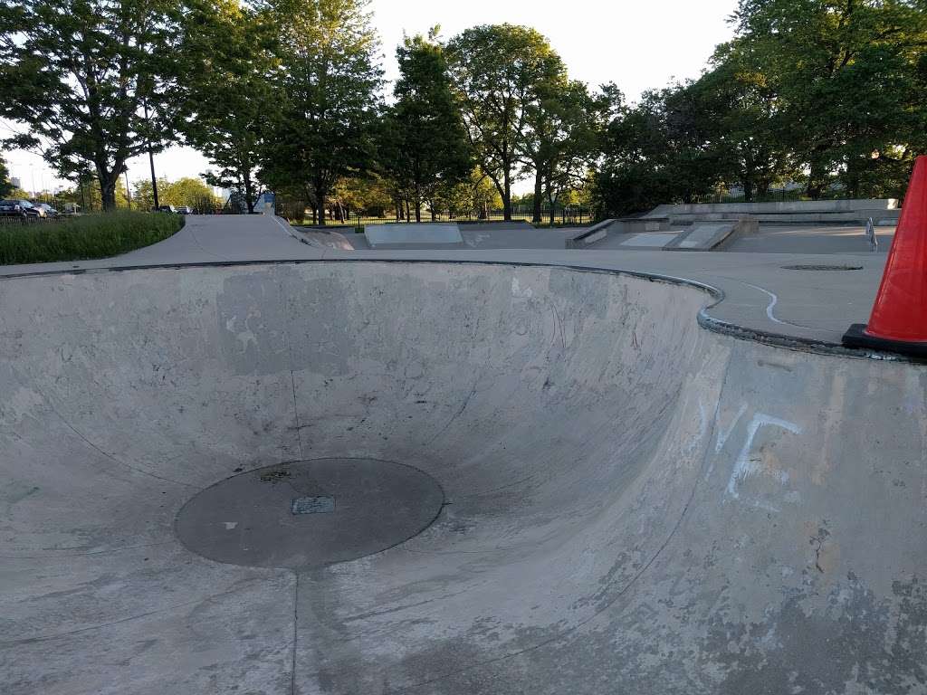 Burnham Skate Park | Burnham Park, Chicago, IL 60616, USA | Phone: (312) 742-7529