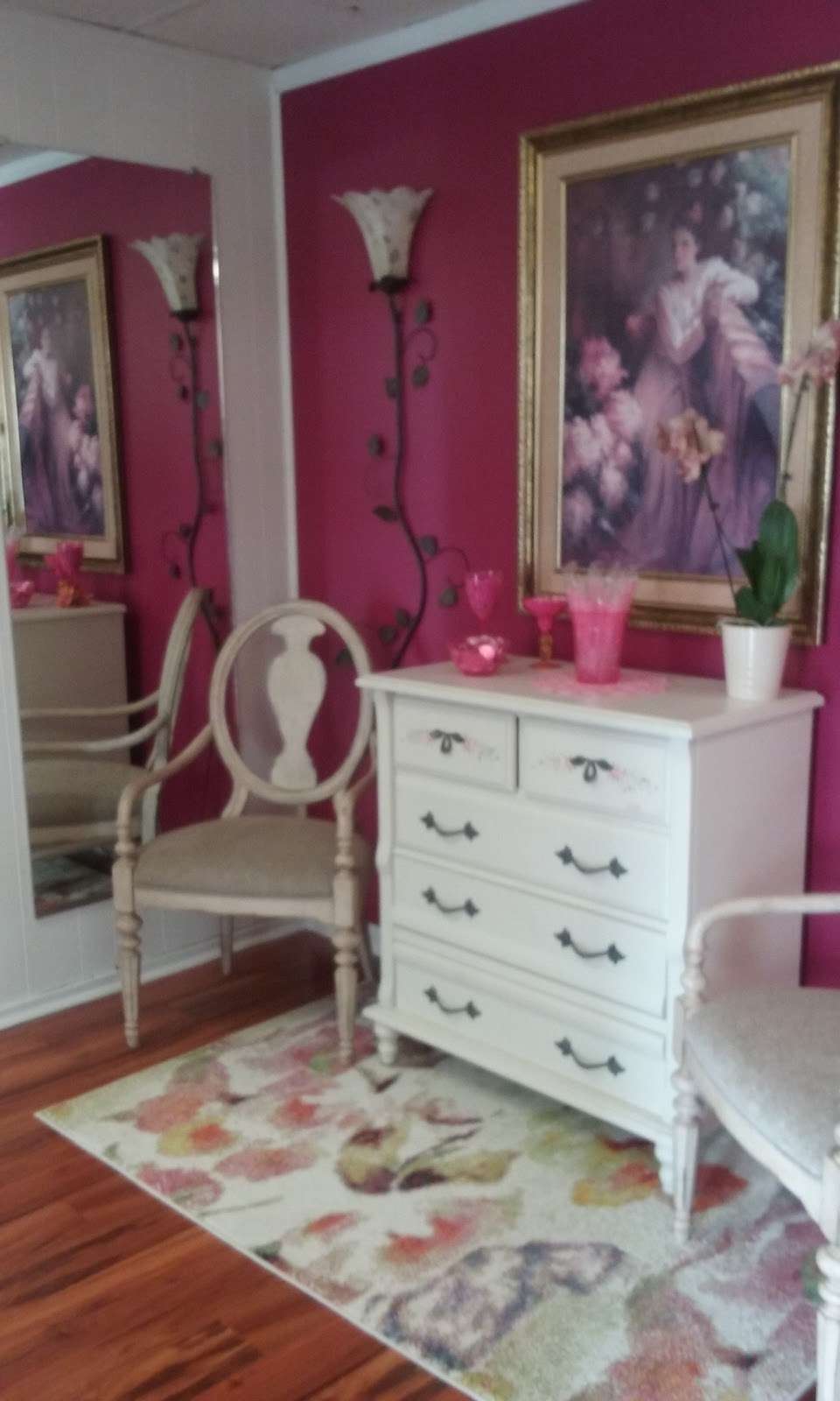 Pink Ribbon Boutique | 18 Village Square, Smyrna, DE 19977 | Phone: (302) 223-6889