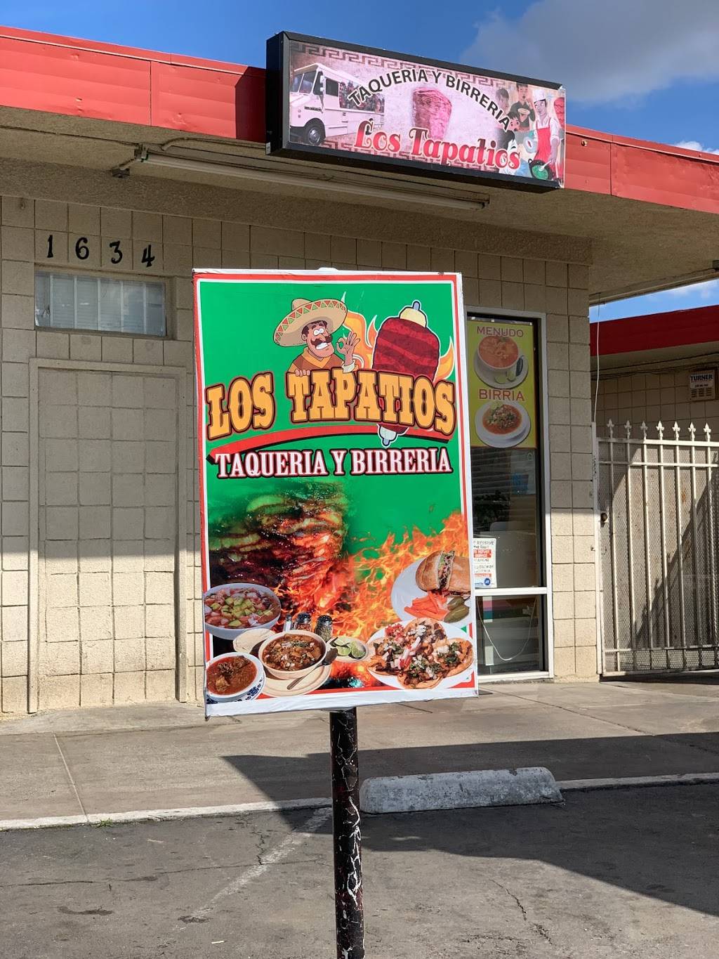 Carnitas Taqueria Nueva Italia | 1634 N Cedar Ave, Fresno, CA 93703, USA | Phone: (559) 573-7331