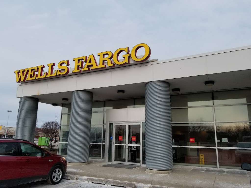 Wells Fargo Bank | 2289 Howard St, Evanston, IL 60202, USA | Phone: (847) 492-0837
