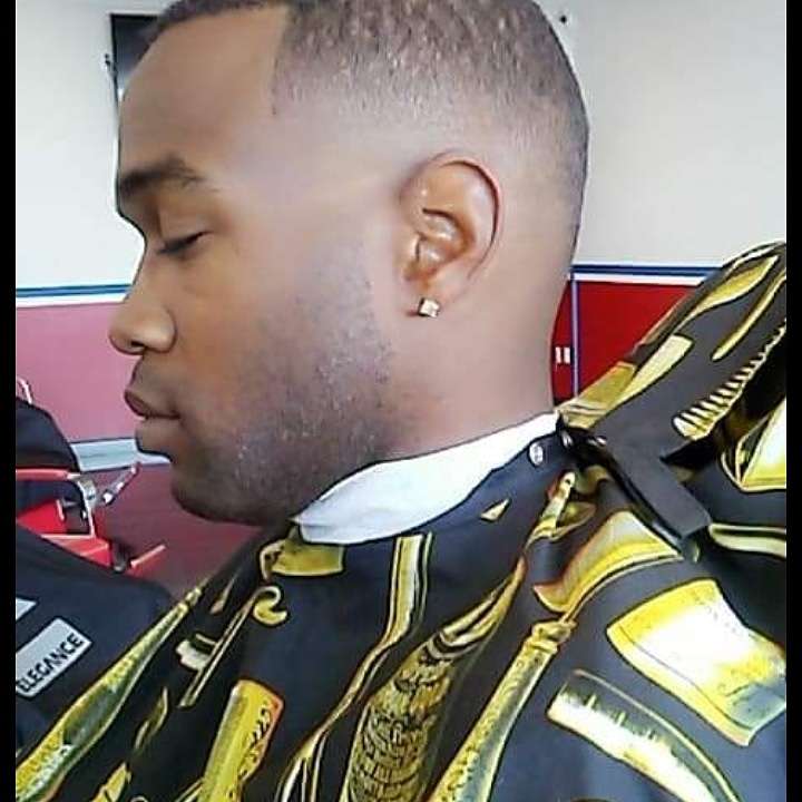 Supreme Kutz Barber shop | 14141 Nacogdoches Rd #105, San Antonio, TX 78247 | Phone: (210) 994-8278