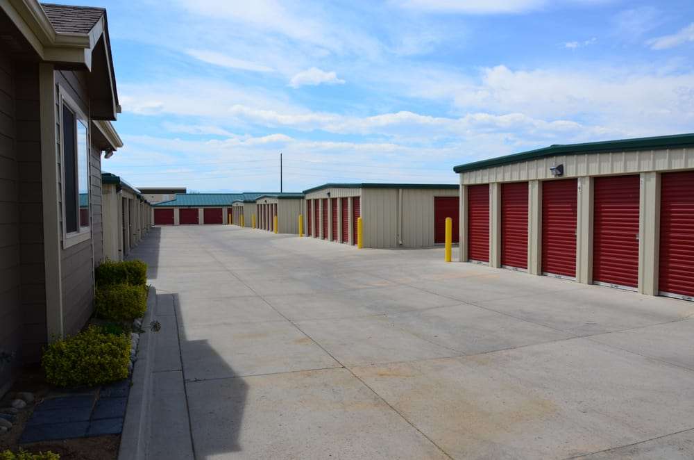 Windsor Commons Self Storage | 1101 Automation Dr, Windsor, CO 80550, USA | Phone: (970) 674-9737