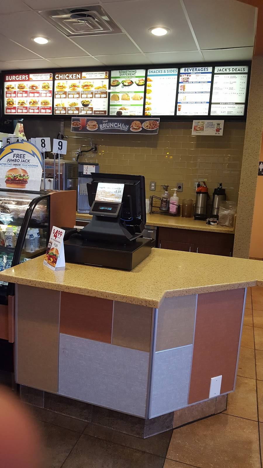 Jack in the Box | 947 Otay Lakes Rd, Chula Vista, CA 91913, USA | Phone: (619) 216-3070
