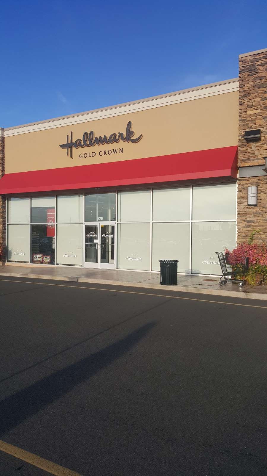 Normans Hallmark Shop | 1255 Raritan Rd, Clark, NJ 07066, USA | Phone: (732) 388-2568