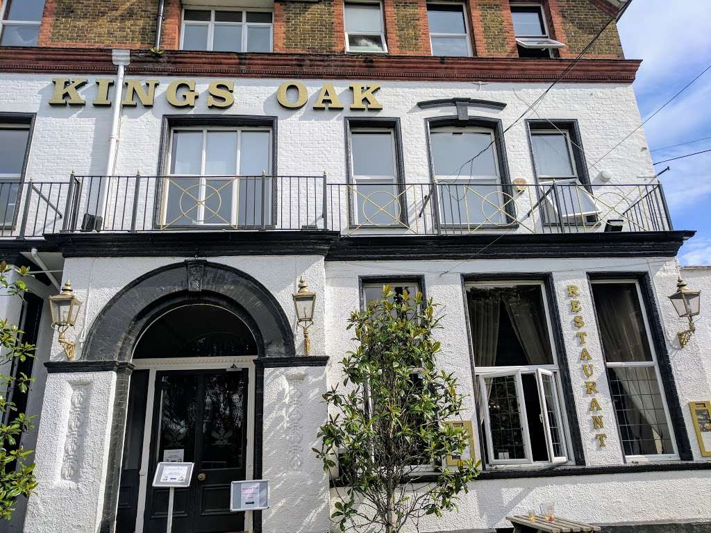 Kings Oak Hotel | Pauls Nursery Rd, Waltham Abbey, Loughton IG10 4AE, UK | Phone: 020 8508 5000